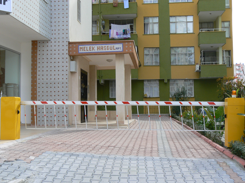 Otomatik Bariyer Nedir? Avantajları Nelerdir? Nerelerde Kullanılır?