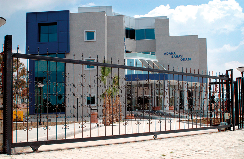 Yana Kayar Otomatik Kapı Nedir? Avantajları Nelerdir?